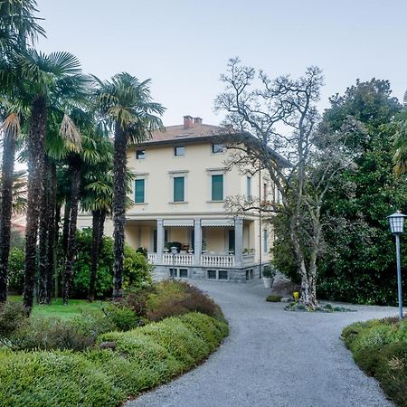 Regal Villa With Como Lake View And Free Parking Белладжо Экстерьер фото